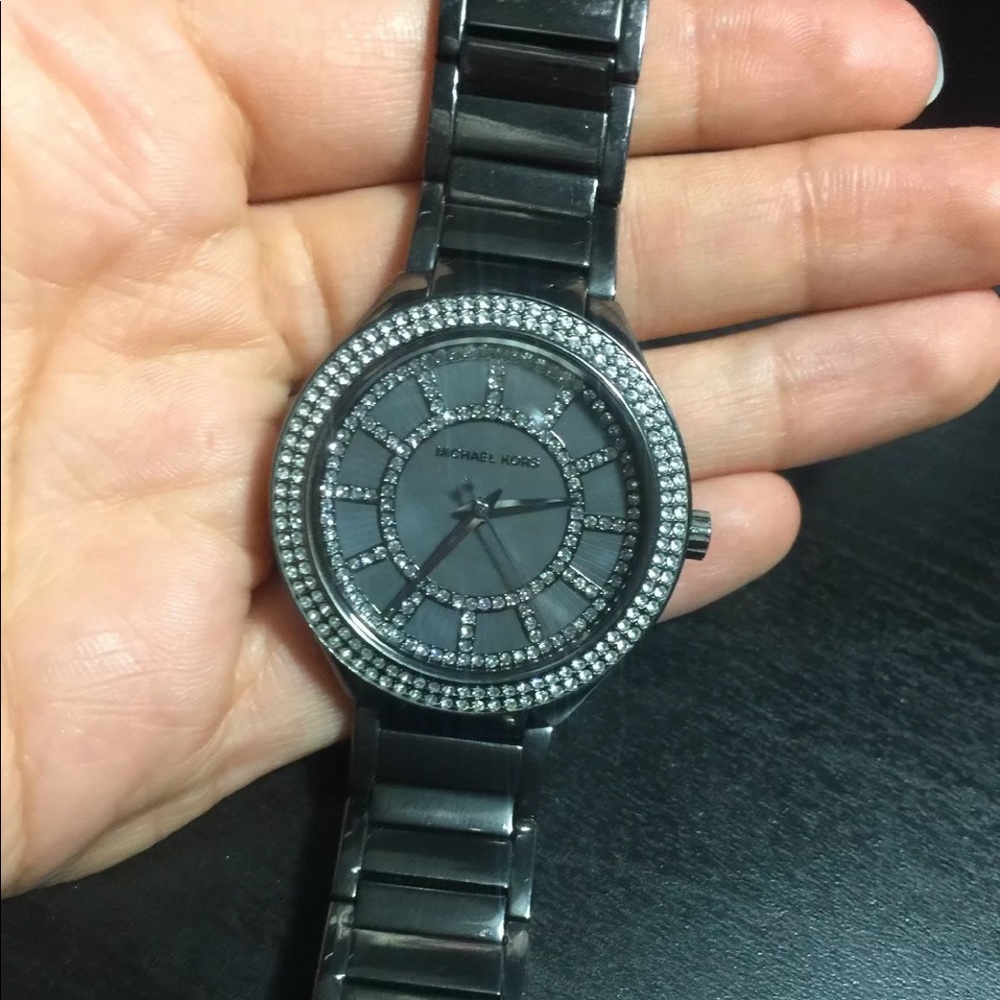 Michael kors women’s watch gunmetal